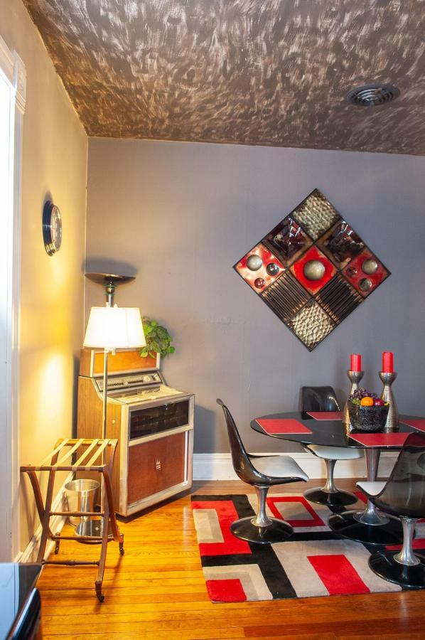 The Historic Wolf Hotel Ellinwood エクステリア 写真